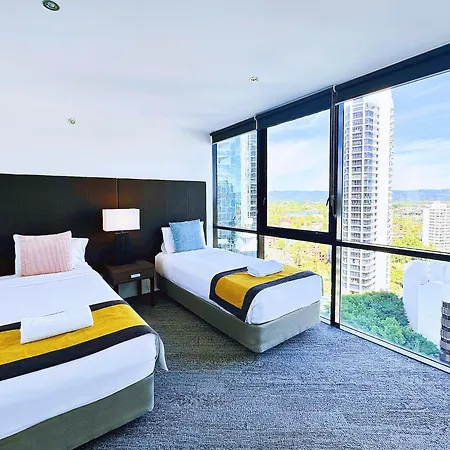 Circle On Cavill Surfers Paradise Apartments-Holiday Paradise Gold Coast Room photo