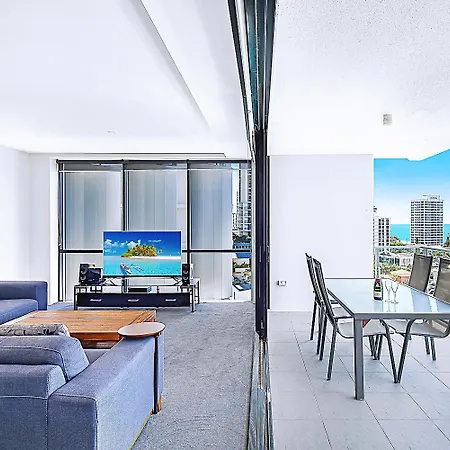 Circle On Cavill Surfers Paradise Apartments-Holiday Paradise Gold Coast Room photo