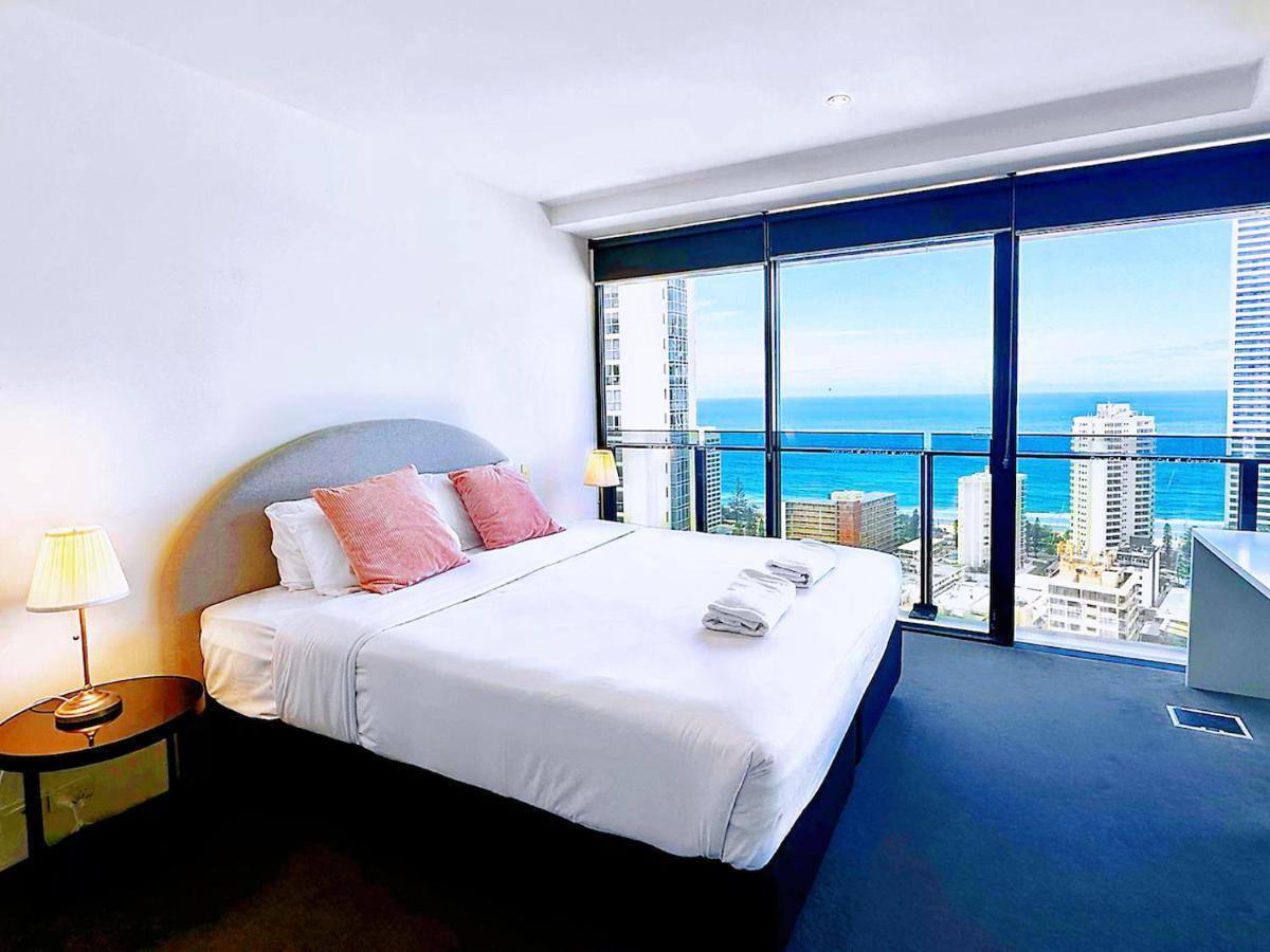 Circle On Cavill Surfers Paradise Apartments-holiday Paradise Apartment Gold Coast