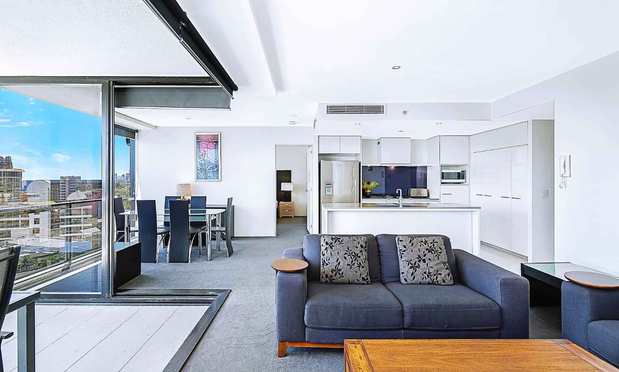 Circle On Cavill Surfers Paradise Apartments-holiday Paradise Apartment Gold Coast