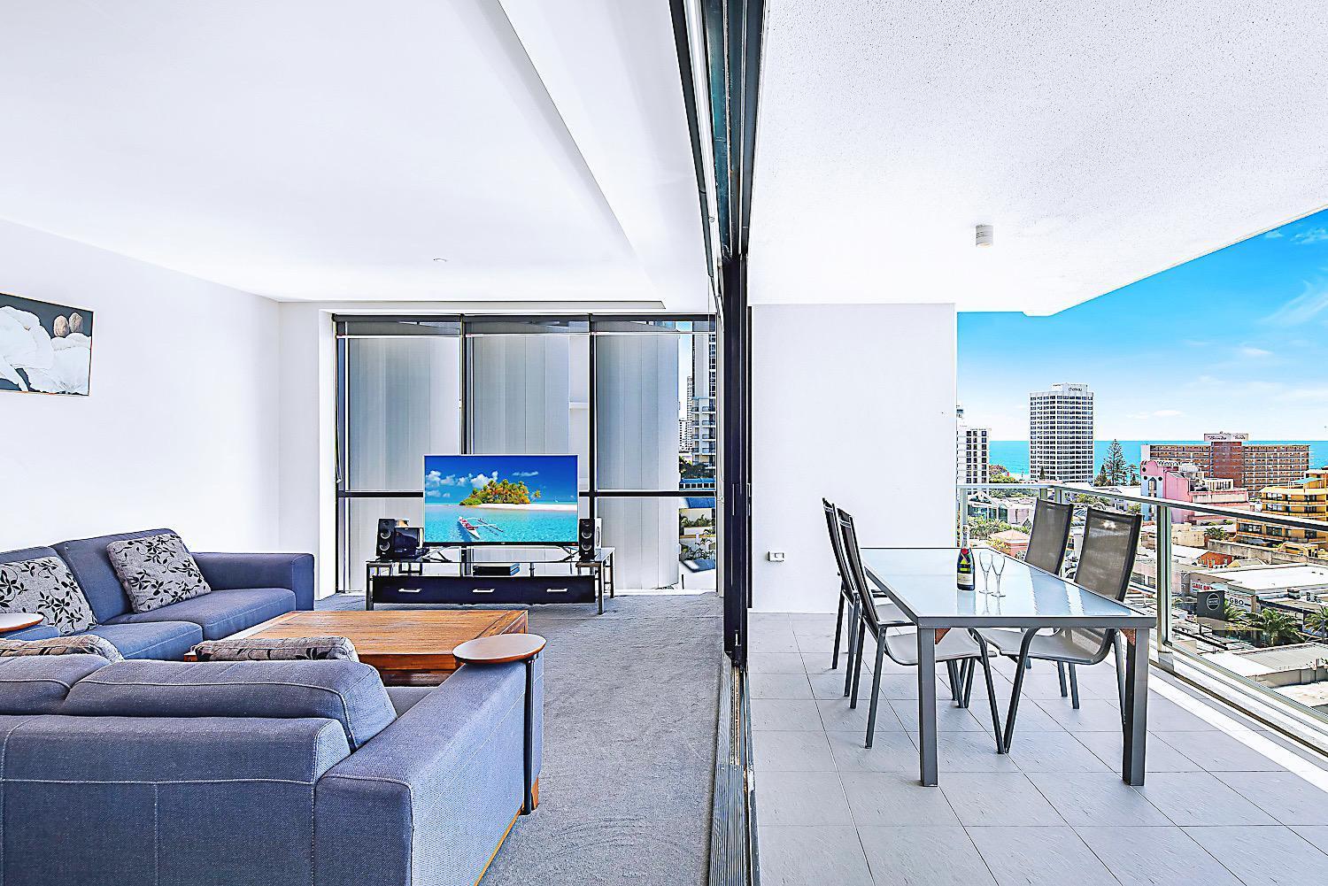 Circle On Cavill Surfers Paradise Apartments-holiday Paradise Apartment *